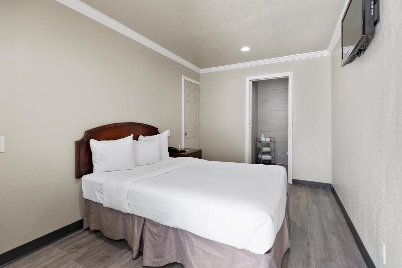 Le Blanc Inn&Suites El Monte Eksteriør bilde