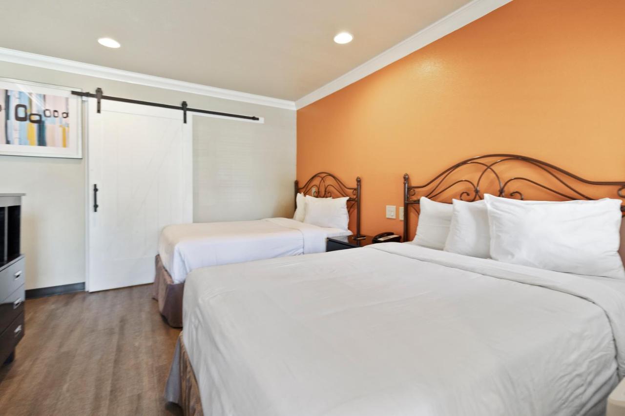 Le Blanc Inn&Suites El Monte Eksteriør bilde