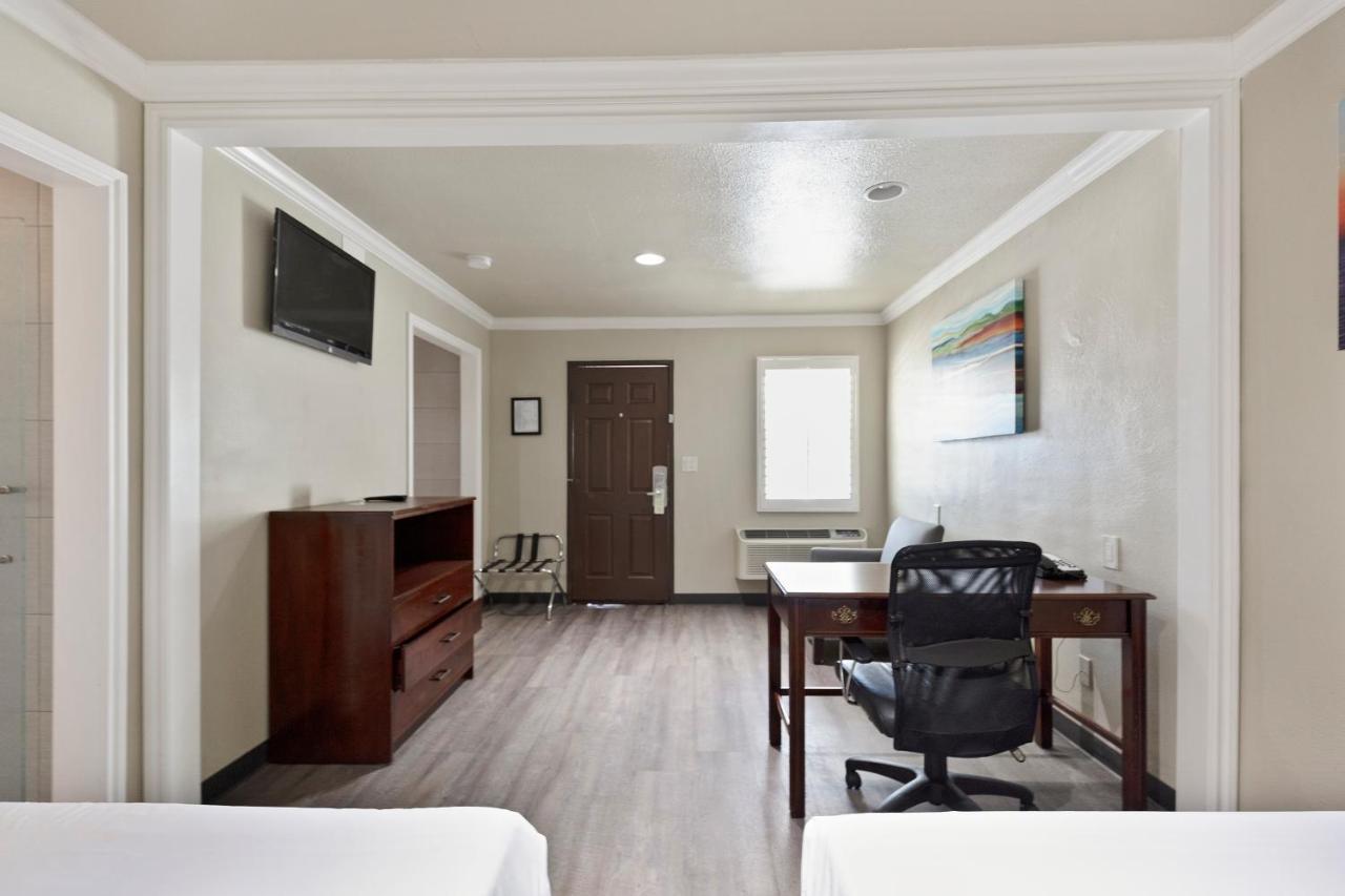 Le Blanc Inn&Suites El Monte Eksteriør bilde